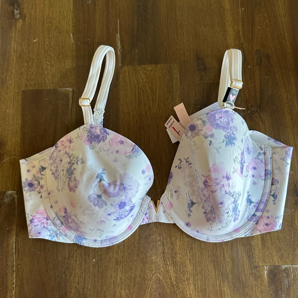 Victoria Secret bra NWT